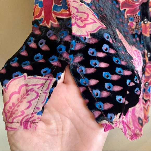 NEW Johnny Was Yrene Burnout Blouse Alvarado w/ Tank Top Velvet Silk Black Sz S - Picture 11 of 16